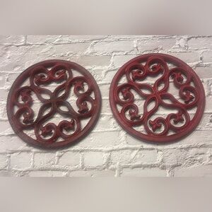 2 Cast Iron Hot Plates